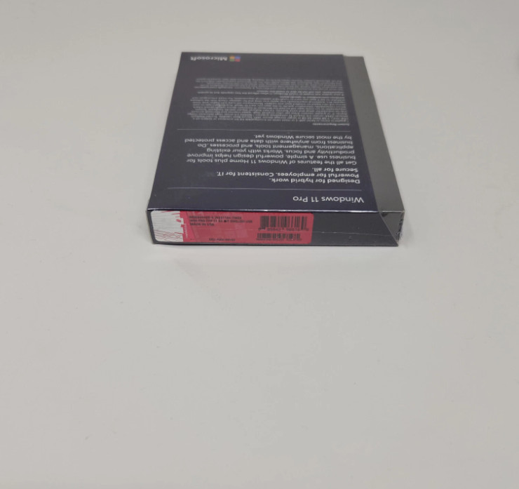 MS Windows 11 Professional 64-Bit USB Flash Drive + Key Retail Box - New Sealed gallery