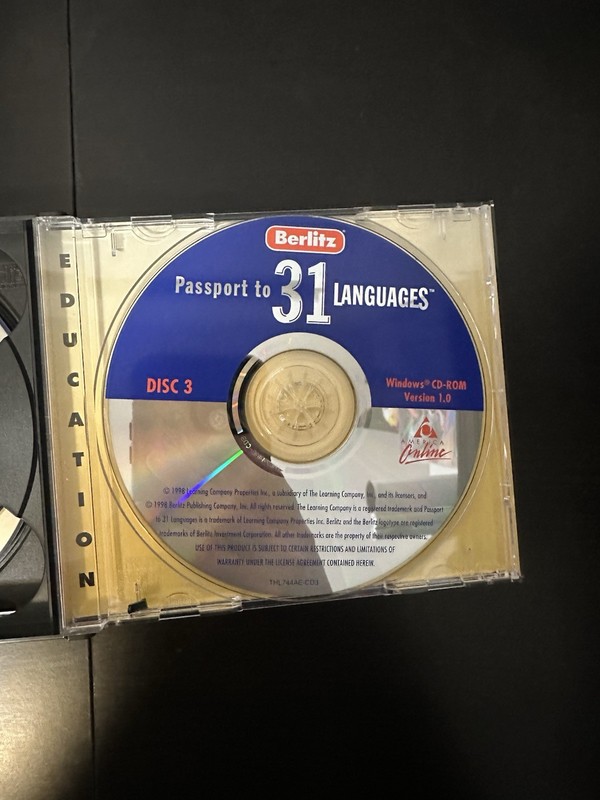 Vintage Berlitz Passport To 31 Languages CD Rom 3 discs 1998 Manual And Box gallery