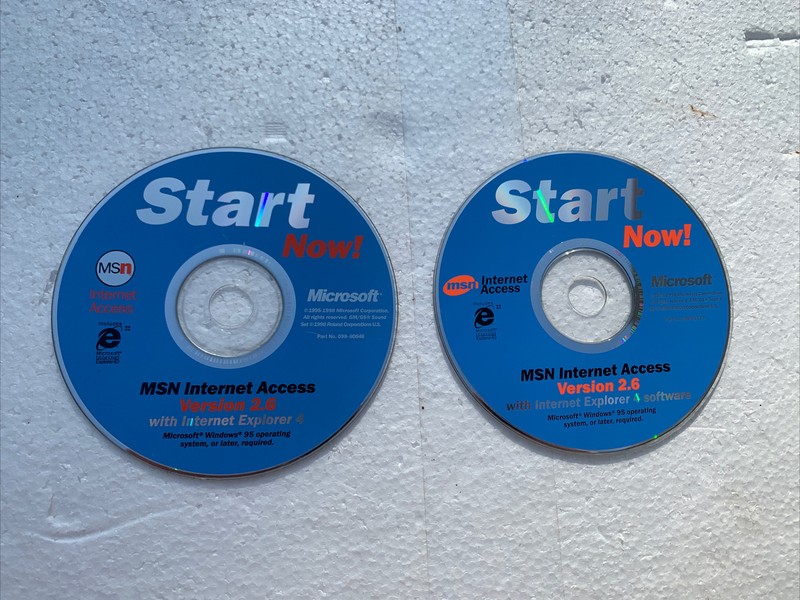 Lot Of 2 Microsoft Start Now! MSN Internet Access Version 2.6 Windows 95 PC CD