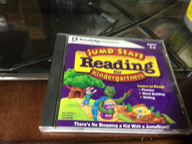 JumpStart Reading for First Graders, Ages 5 – 7 (PC, Windows / Mac, CDROM)