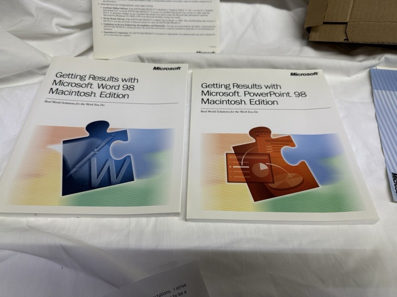 Microsoft Office 98 Macintosh Edition Complete W/Booklets - Untested - Big Box gallery