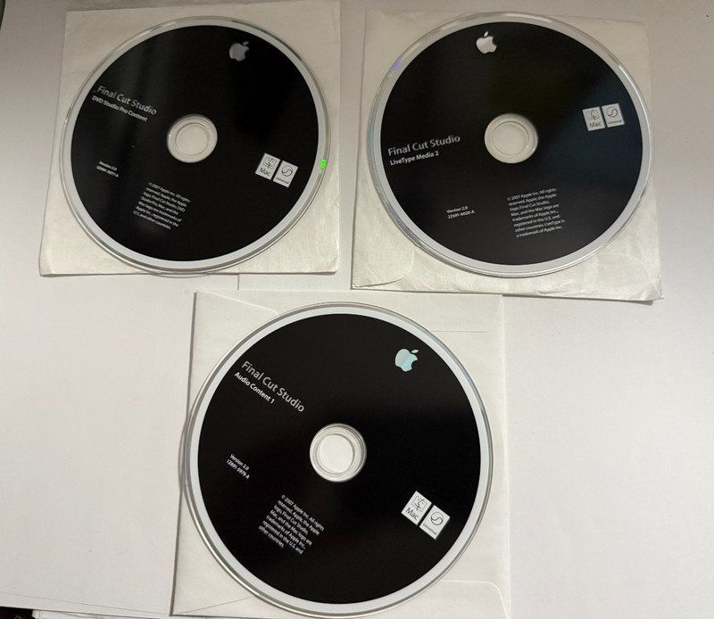 Apple – Final Cut Studio Audio Livetype 2.0 DVD Pro Content Discs Year 2007