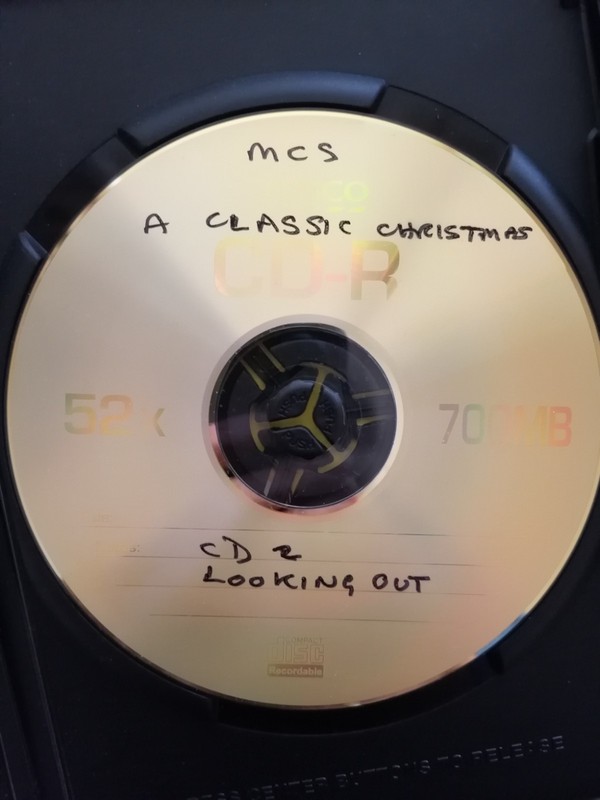 A CLASSIC CHRISTMAS CD, Papercraft CD Rom, CD2 Looking Out - Home recorded