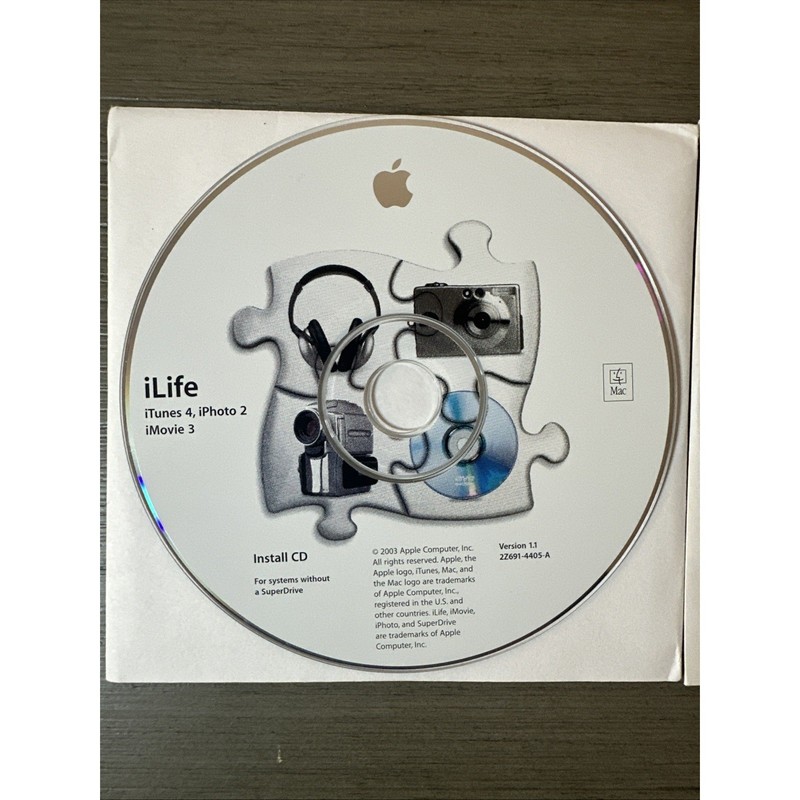 Apple iLife 2Z691-4406-A DVD & CD with iMovie 3, iPhoto 2, iDVD 3, & iTunes 4 gallery