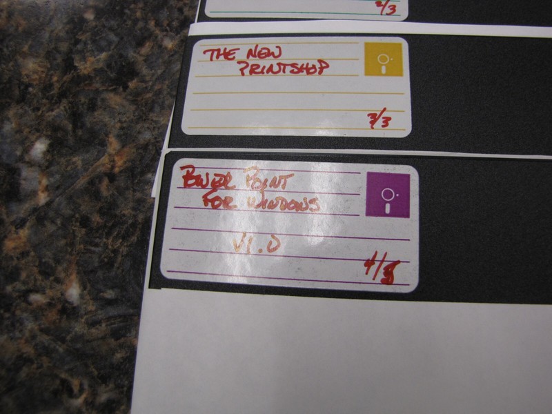 Lot of (10) Vintage Power Point V1.0/Print Shop 5.25" Disks W/Box - MF43 gallery