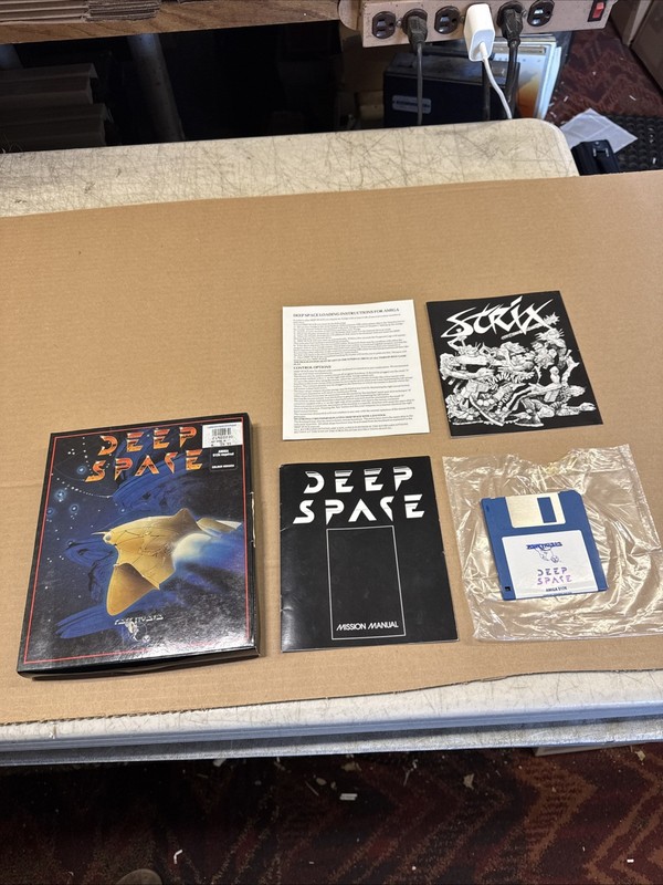 Deep Space 512K Commodore Amiga Game Comic Manual box – Rarest of Psygnosys WOW