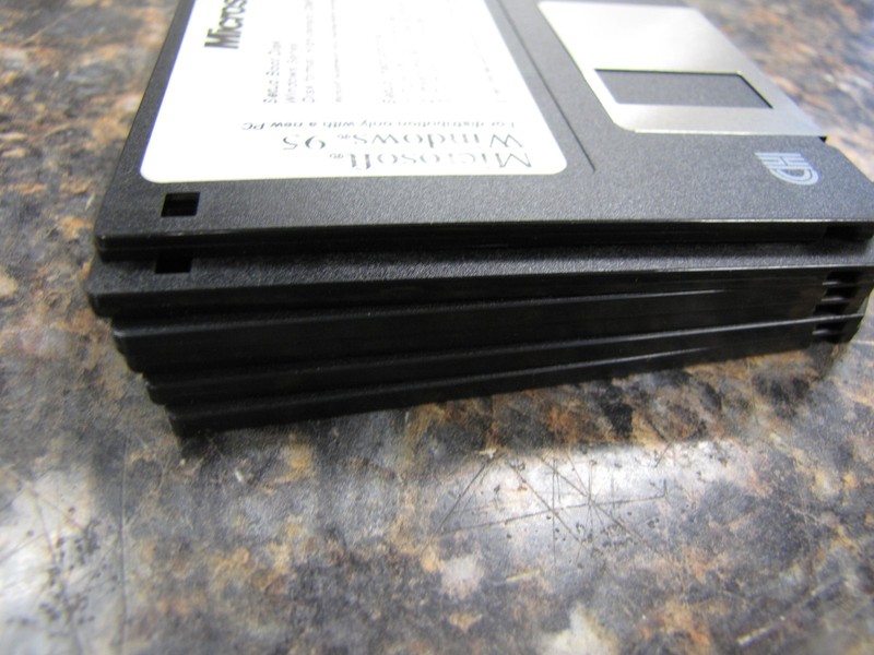 Set of (6) Microsoft Windows 95 Install High Density Disks 1991-1995 -MR22 gallery