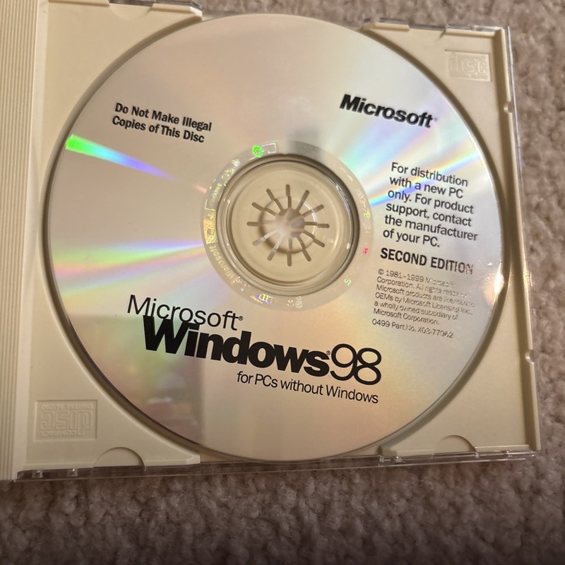 Microsoft Windows 98 (Microsoft, 1998, CD-ROM) No Key Included - Pre-Owned gallery