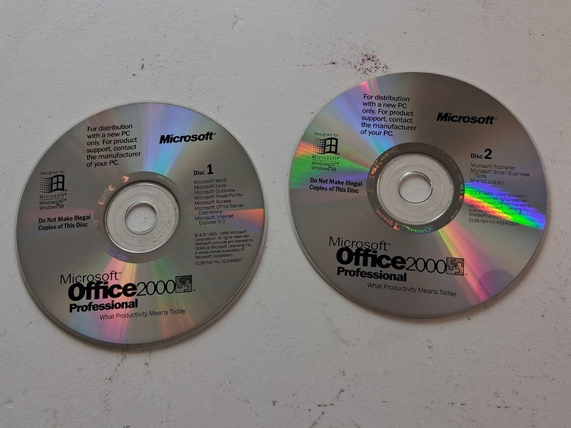 Microsoft Office 2000 Professional WINDOWS NT/98 w/ Product Key-2 CD ROM Set gallery