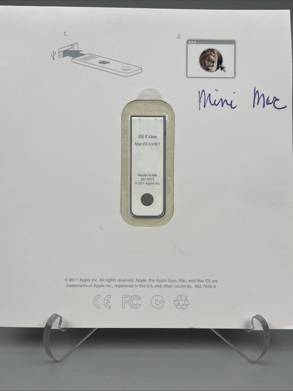 Apple MacBook Air Software Reinstall USB Drive Mac OS X 10.6 iLife 11 A1384 NEW gallery