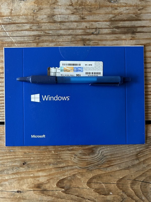 Windows 7 Home Premium, 64 bit SP1/DVD, German, SB goods with VAT invoice