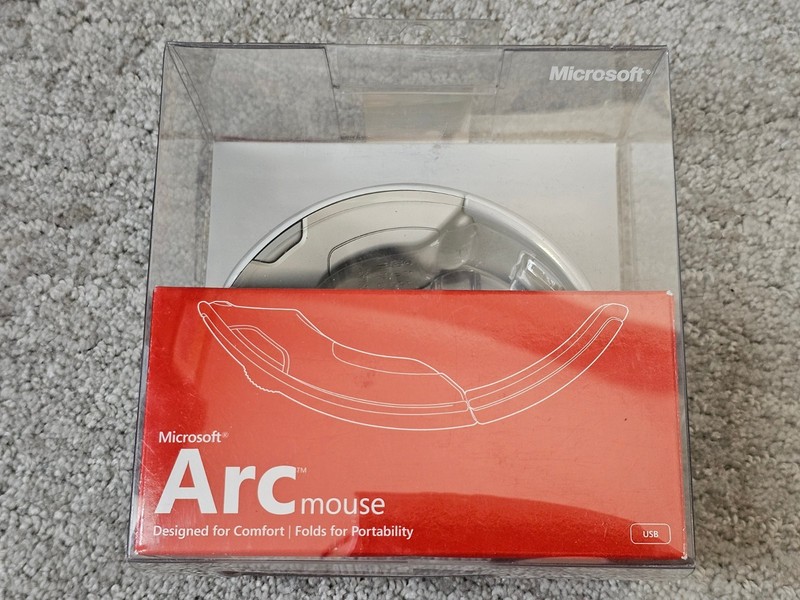 SEALED: Microsoft Japan Arc Mouse Nanami Madobe (窓辺ななみ) Edition Windows 7 OS-Tan gallery