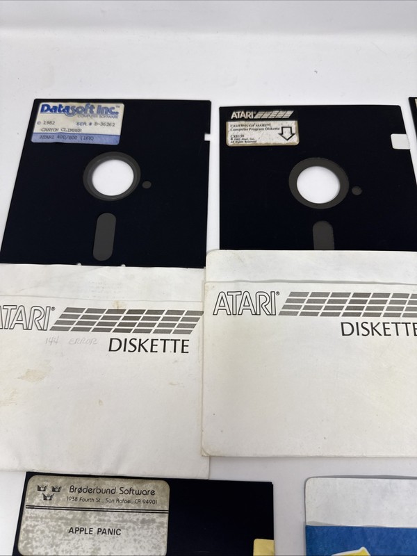 Lot Of 6 Floppy Disk 5.25 Games For Atari 400 / 800 Computer Vintage 1980s gallery