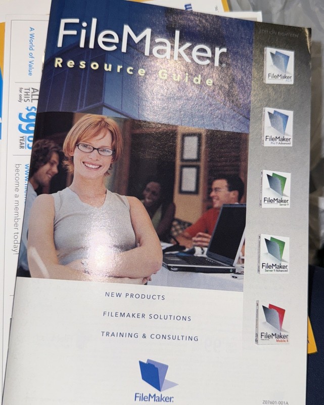 FileMaker Pro 9 Software for Windows and Mac Complete in Box gallery