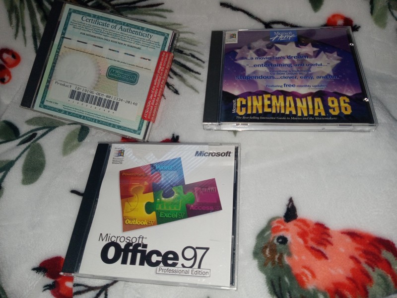 Microsoft Office 97 Professional Edition/Encarta 96 Encyclopedia/Home Cinema 96