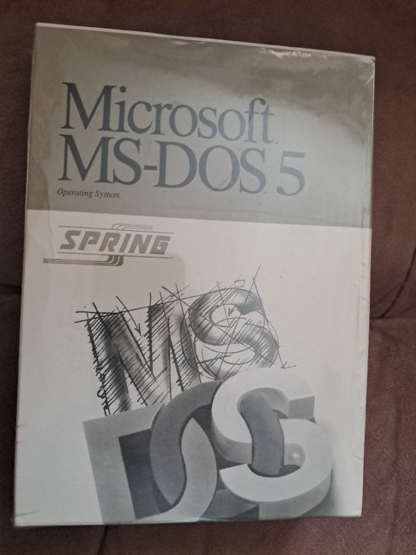 Vintage Microsoft MS-DOS 5 Operating System 3.5″ Disks 1991 – SEALED NEW