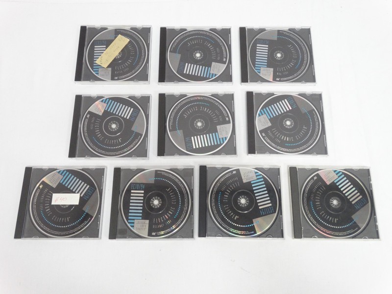 Dynamic Graphics Electronic Clipper Clip Art Library Mar. – Dec. 1994
