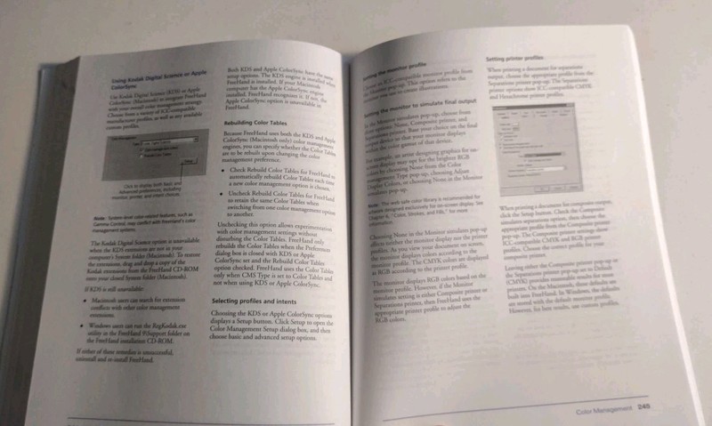 Using FreeHand Macromedia Freehand 9 Softcover Manual Book with CD. Paperback gallery