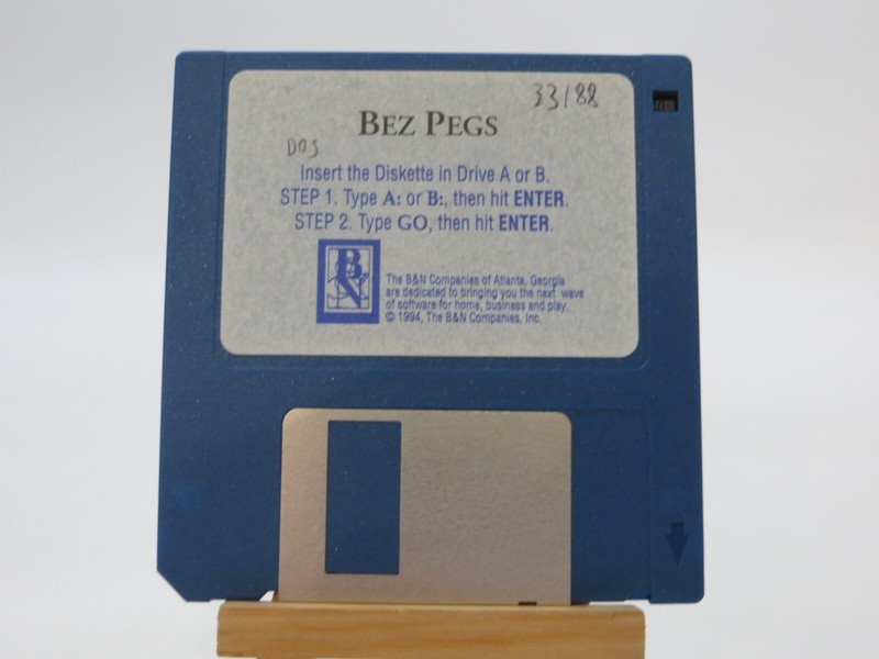 3.5″ Floppy Disk BEZ PEGS vintage 1994 computer program disc