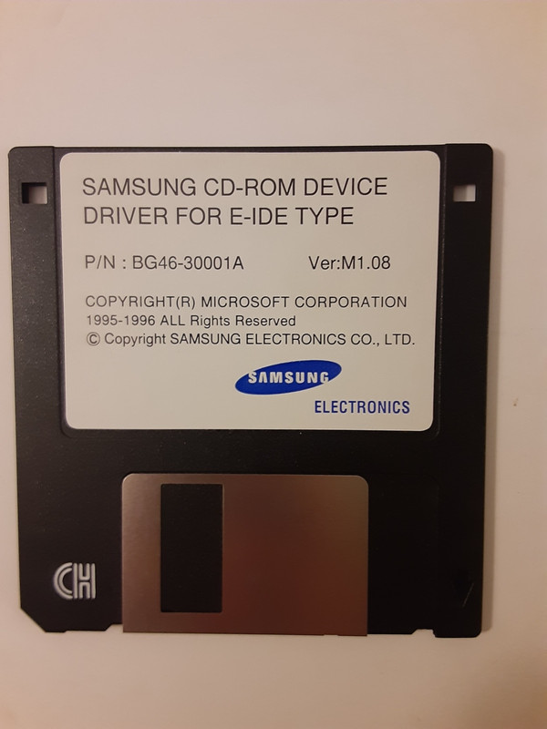SAMSUNG DEVICE CD-ROM DRIVER E-IDE Ver : M1.08 ( 1996 ) Floppy Disk PC 1990’s