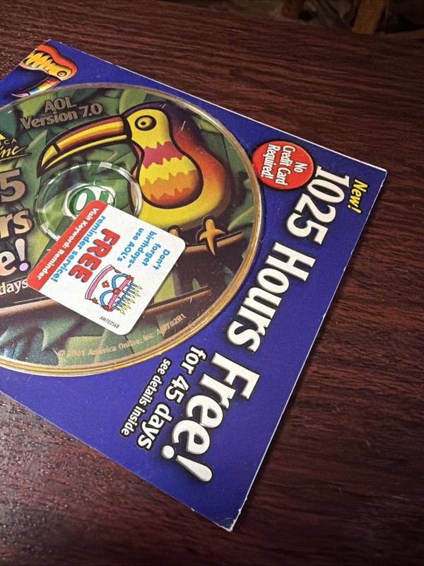 AOL CD - Toucan Jungle - Version 7.0 - 1025 Hours 45 Days Free - Vintage New gallery
