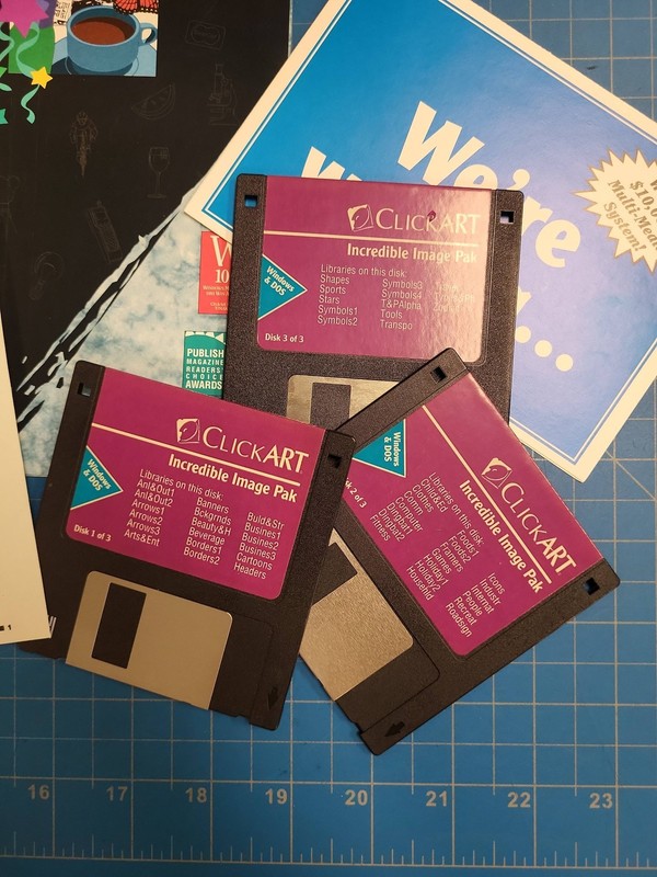 ClickArt Incredible 2000 Image Pak Windows DOS 3.5 Floppy Disks T/Maker Clip Art