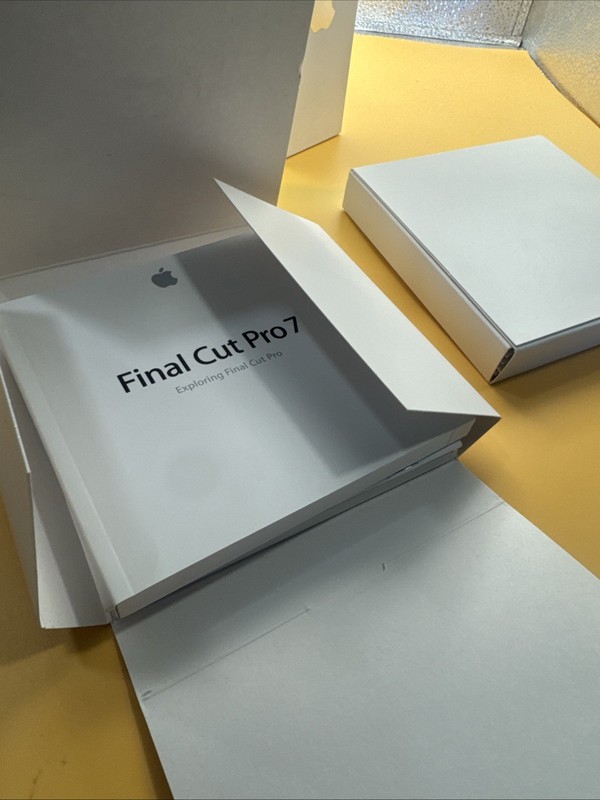 Apple Final Cut Studio Video Editing Upgrade for Mac, Includes Final Cut Pro 7 gallery