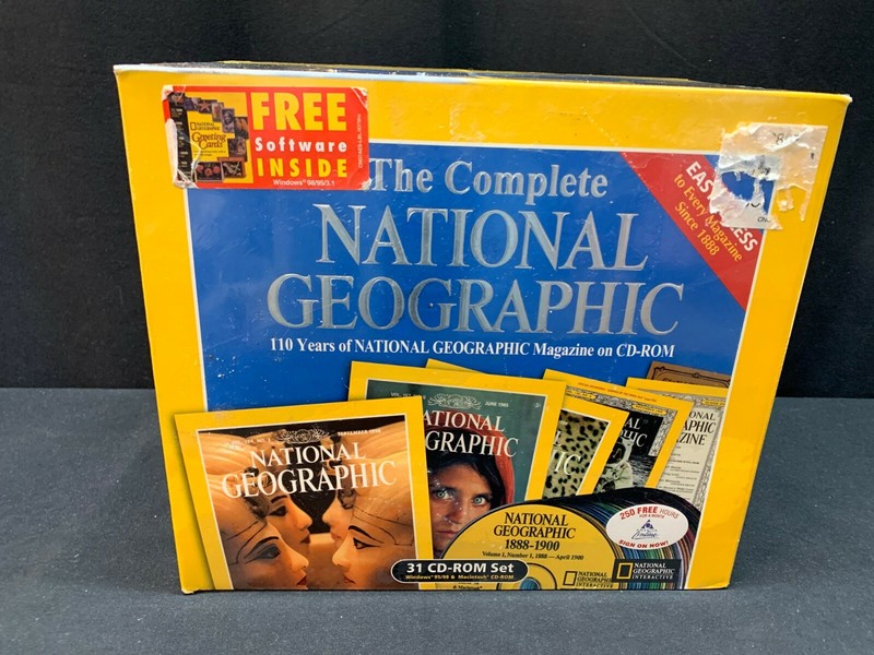 NEW !! National Geographic Magazine 110 Years 31 CD-ROM Set