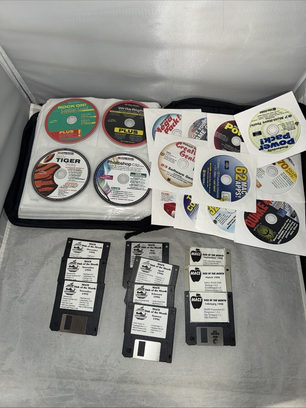 Lot Of 122 Mac Addict Magazine (Discs & Floppy Only) Month Issues 10 Floppy’s