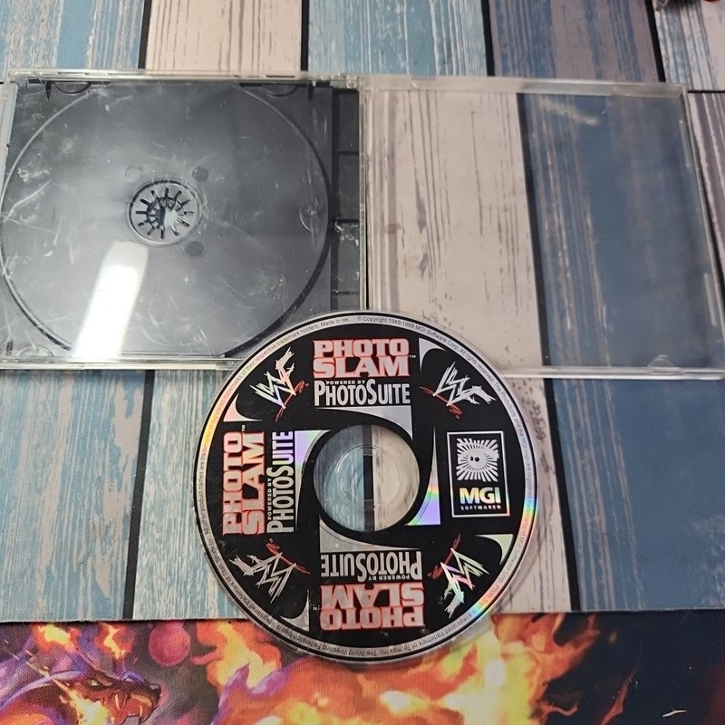 WWF Wrestling Photo Slam Powered by Photosuite (PC, 1999) DISC ONLY!