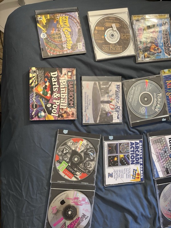 Lot of PC/MAC software gallery