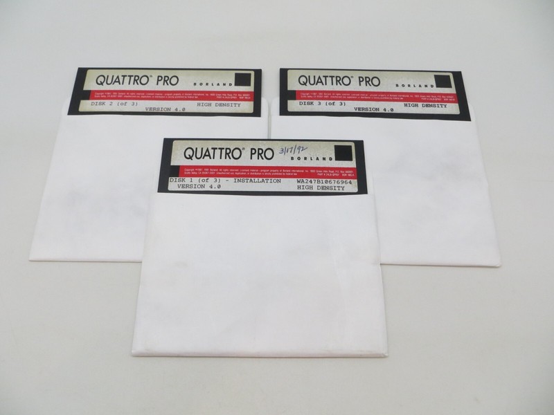 QUATTRO PRO VERSION 4.0 5.25" Floppy Disks 1991 Borland Computer Program