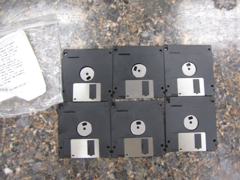 Set of (6) Microsoft Windows 95 Install High Density Disks 1991-1995 -MR22 gallery
