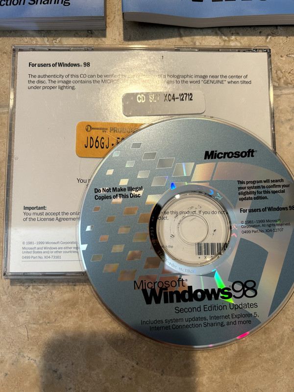 Microsoft Windows 98 Upgrade & 2nd Ed Updated & Windows 98 manual Bonus Bundle gallery