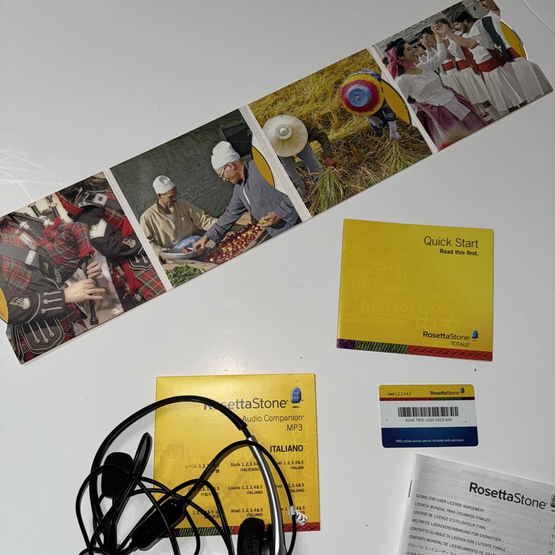 Rosetta Stone Italiano Version 4 Level 1-4 Set - With Activation Code & Headset gallery