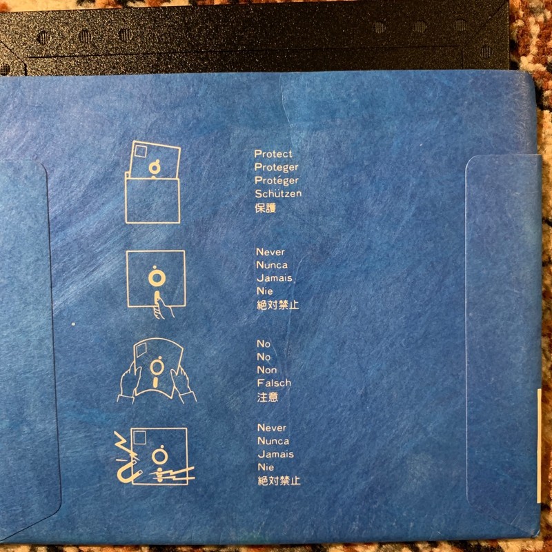 Commodore 64 Model 1541 / 1551 Test / Demo-Diskette + GEOS System Back-up Disk gallery