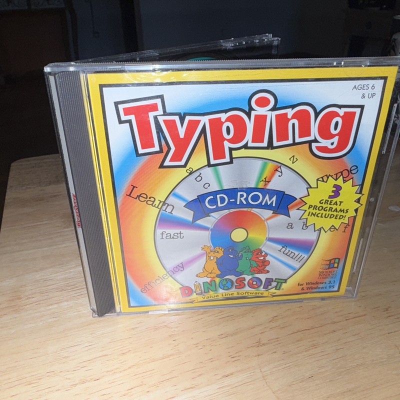 Typing CD ROM Dinosoft Case, Booklet And Working CD