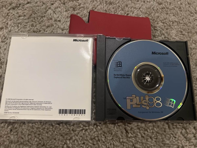 Microsoft Plus! 98 Companion for Windows 98 CD-ROM Software Disc gallery