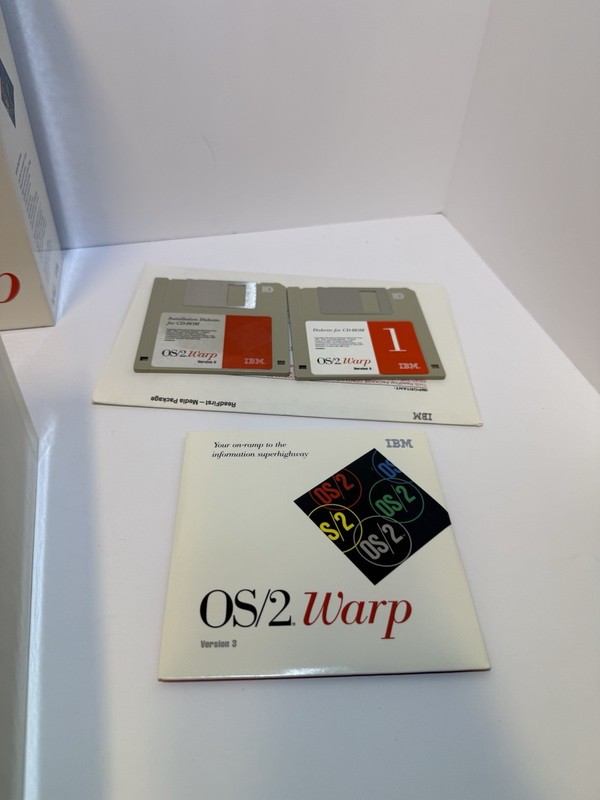 IBM OS/2 WARP Version 3 Plus BonusPak With Floppy Discs Red Spine gallery