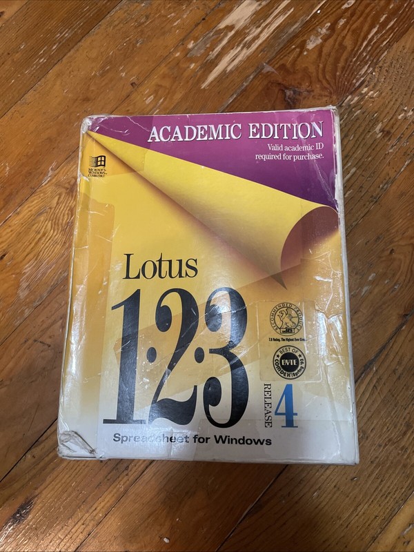 Lotus 123 Spreadsheet for Windows Release 4 Full Box. Never Used.