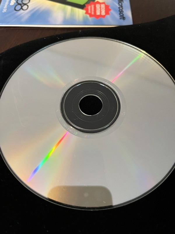 Microsoft Windows 98 Upgrade For Windows Users CD-ROM w/ Product Key gallery
