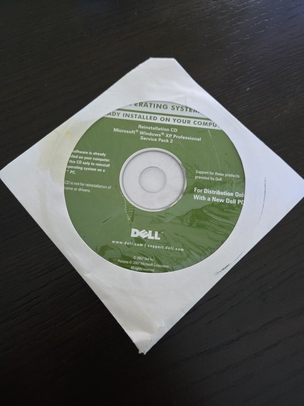 Dell Windows XP Professional SP2 Reinstallation CD Disc In Excellent Condition!