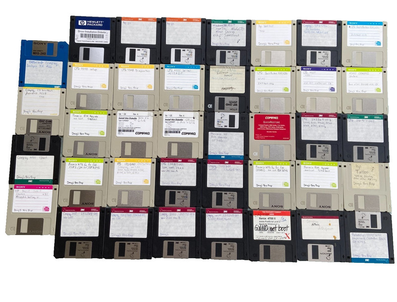 Vintage Software Lot Compaq Presario HP Boot Disk Drivers Restore 3.5” Floppy Di