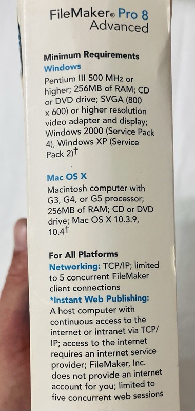 FileMaker Pro 8 Advanced Upgrade Complete Box Set Mac Windows 2 Disc gallery