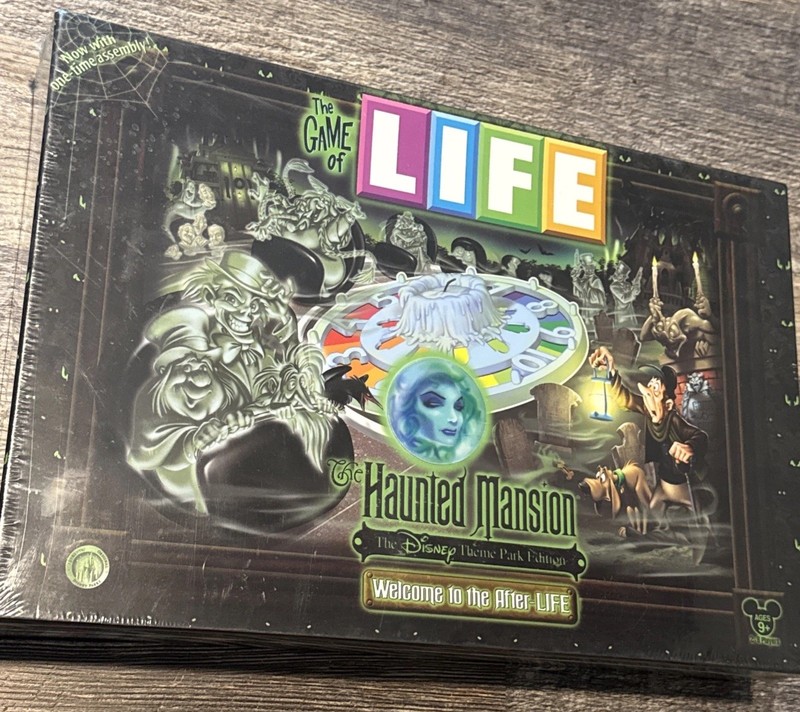 New Sealed Disney Theme Parks Exclusive The Game of Life Haunted Mansion Edition gallery