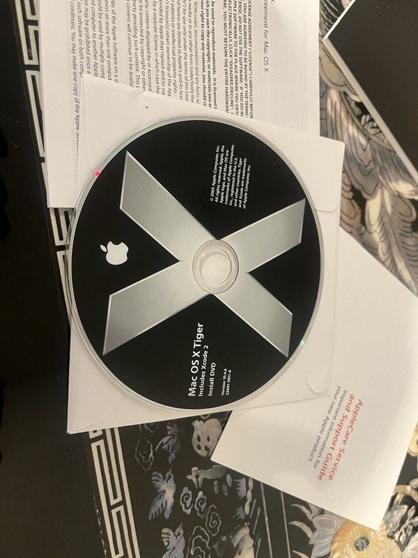 Apple OS X Tiger 10.4.6 DVD Xcode 2 Retail Box w/ Manuals 2006 MA453Z/A PowerPC gallery