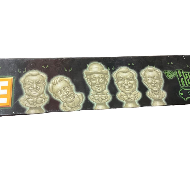 Disney Theme Parks Exclusive The Game of Life Haunted Mansion Edition-DR gallery
