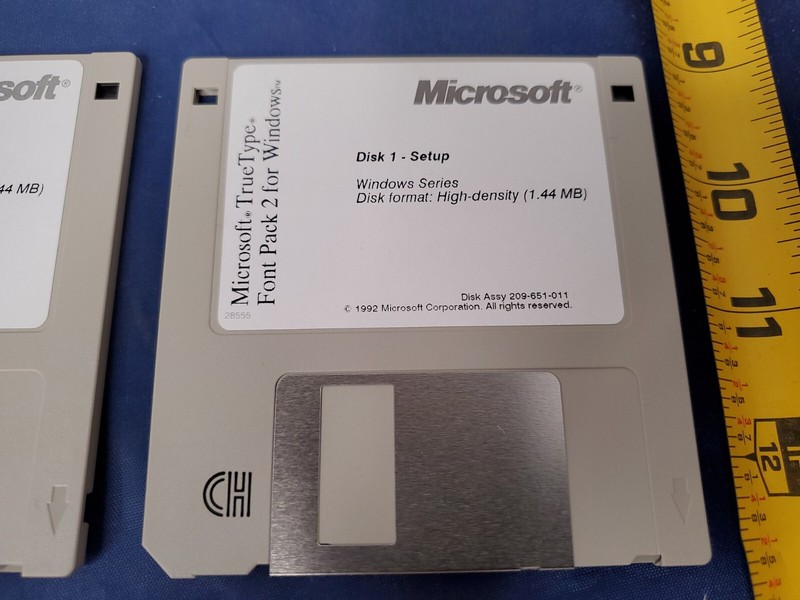 Microsoft True Type Font Pack 2 for Windows 3.5" Floppy Disk VTG 1992 gallery