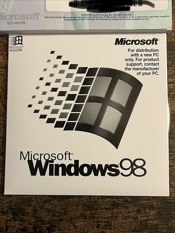 MICROSOFT WINDOWS 98 Cd with Manual-Key maybe used. Please read gallery