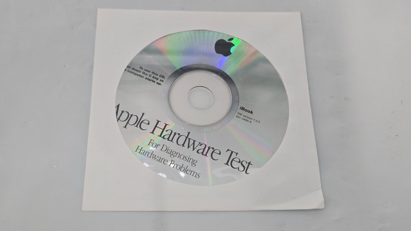 iBook G4 System Restore 8 Discs & World Book Mac 10.1.4, 9.2.2 LOT of 8 gallery